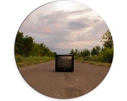 Dibond Wandcirkel - Oude Televisie op de Weg  - 70x70cm Foto op Aluminium Wandcirkel (met ophangsysteem)