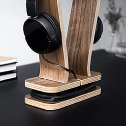 Universele houten hoofdtelefoonstandaard met kabelhouder - Stijlvolle en functionele accessoires voor je bureau — thumbnail 2
