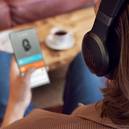 JBL Live 770NC - Draadloze Noise Cancelling Koptelefoon - Bluetooth - Over-ear - 65 uur batterij - Adaptive ANC - Zwart — thumbnail 9