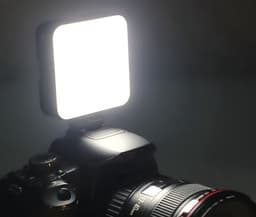 MOJOGEAR 64-LED Multi Color Mini videolamp - voor smartphone en camera - 2.000 mAh batterij - Zwart — thumbnail 6
