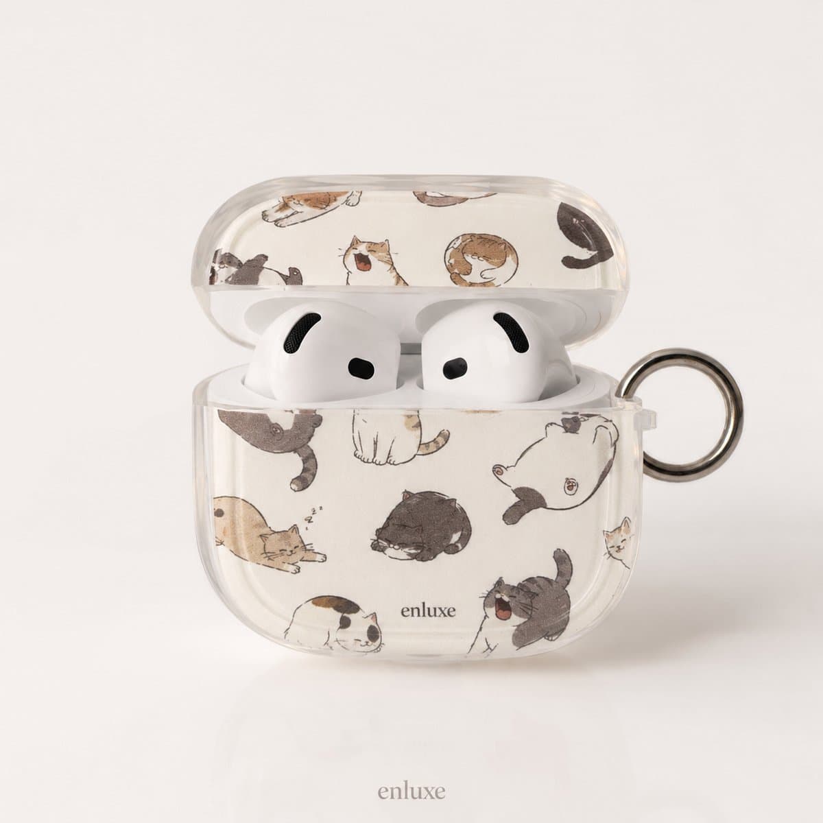 Enluxe AirPods 4 Hoesje Transparant – Kattenprint Beige Bruin met Karabijnhaak — afbeelding 1