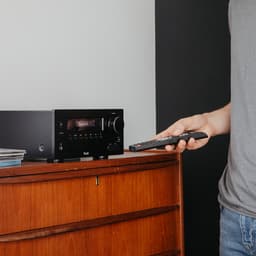 Teufel KOMBO 43 cd-receiver, bluetooth, met DAB+ FM-radio voor boekenplankspeakers - zwart — thumbnail 4