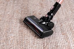 AG4200 Steelstofzuiger Draadloos - Stofzuiger Zonder Zak - Rose Gold - Geschikt voor Dierenharen- Krachtig -Kruimeldief- Draadloze Stofzuigers - Steelstofzuigers - Kruimelzuiger - Compact & Licht — thumbnail 4