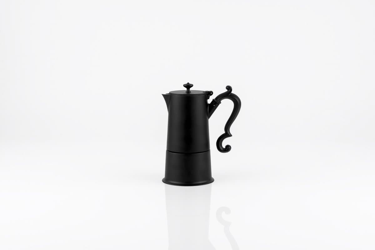 KNIndustrie Lady Anne Koffiezetapparaat, Zwart: Italiaans design koffiezetapparaat van hoge kwaliteit in aluminium — afbeelding 1