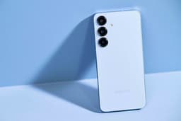 Samsung Galaxy S25 5G - 256GB - Icy Blue — thumbnail 2