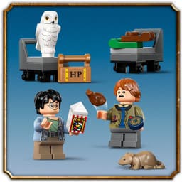 LEGO Harry Potter - Boekensteun: De Zweinstein Express Constructiespeelgoed — thumbnail 4