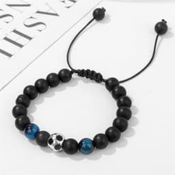 Stoere voetbal armband voor jongens van 1 tot 12 jaar, ideaal als voetbal cadeau en leuk accessoire voor jonge voetballiefhebbers — thumbnail 5