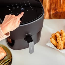 Airfryer Zonder Olie - Heteluchtfriteuse - Gezond Frituren - Met Kijkvenster - 6.5 Liter - Zwart — thumbnail 2