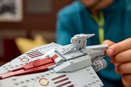 LEGO Star Wars™ Acclamator-Class Assault Ship™ 75404 — thumbnail 24