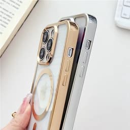 Magsafe Silicone Hoes met Koord / Touwtje & camera Protection GLass - Goud Geschikt voor iPhone 17 — thumbnail 3