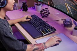 Corsair Galleon 100 SD - Mechanisch Gaming Toetsenbord - Stream Deck Ingebouwd - RGB - US Qwerty — thumbnail 8
