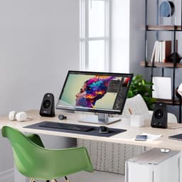 Alogic Clarity 27 Monitor met PD en fold stand (5K/65W) – Resolutie Tot 5120x2880@60Hz – 100% sRGB Kleurbereik Dekking – Tot 65W USB-C PD Stroomvoorziening - Grijs — thumbnail 5