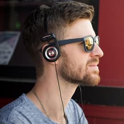 Opvouwbare On-Ear Koptelefoon Lichtgewicht Comfortabel Zwart — thumbnail 3