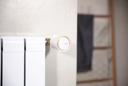 Netatmo Slimme Radiatorknop – Slimme Thermostaatknop – 3 Stuks Uitbreiding - geschikt voor Google Home, Alexa & Apple HomeKit — thumbnail 5