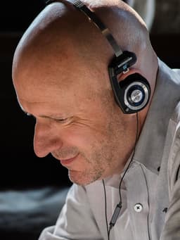 Koss Porta Pro On-Ear Hoofdtelefoon Stereo Microfoon Afstandsbediening Zwart — thumbnail 4