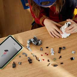 LEGO® Star Wars™ AT-RT™ Aanval - Bouwset met LEGO Minifiguur van De Mandalorian™ en Grogu™ - vanaf 7 jaar - 75444 — thumbnail 6