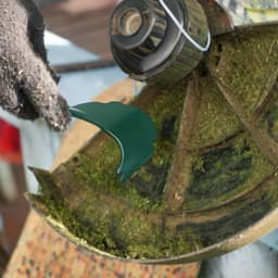 Dekreiniger Grasmaaier - Onderdek Schraper - Tuinonderhoud Vereenvoudigen - Robuust Staal - 40.5 cm - Zilverkleurig — thumbnail 4