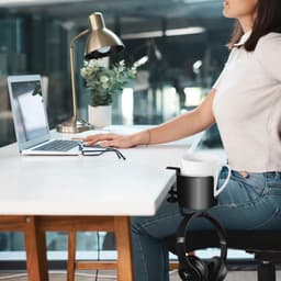 Multifunctionele 2-in-1 Bureaubekerhouder en Hoofdtelefoonhanger - Eenvoudig te Installeren, Stevig en Duurzaam — thumbnail 4