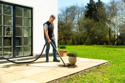 Nilfisk Multi I 20 T Inox Nat- en Droogzuiger - 1100W - 20L RVS Alleszuiger - L-Klasse Stofzuiger met Stopcontact voor Elektrisch Gereedschap & Blaasfunctie — thumbnail 2