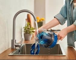 WhirlClean 850W Zakloze Stofzuiger – Lichtgewicht & Krachtig – 2,2L Stofcontainer – Multi-Cyclone Technologie – 5 m Snoer – Voor Tapijt, Harde Vloeren & Dierenhaar – Inclusief 2-in-1 Kierenzuigmond – Compact & Gebruiksvriendelijk