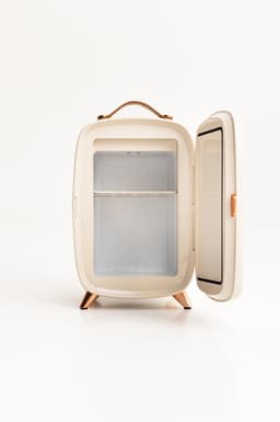 Knikker Skincare Fridge 6 Liter - Mini Koelkast voor Make-up en Drinken - Stil & Energiezuinig - Incl. Ice Globe — thumbnail 4