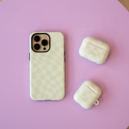 xoxo Wildhearts hoesje geschikt voor AirPods Pro 2 - Pretty Pistache - Matte - Ook als telefoonhoesje verkrijgbaar - schokbestendige case - koptelefoon hoesje - Mat - Beschermhoes met golvende blokjes - Golven - Groen — thumbnail 5