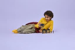 Lego Wednesday 76784 Zwarte Dahlia Bouwstenen — thumbnail 3