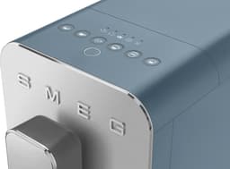 SMEG BCC13SBMEU - Volautomatische koffiemachine met melkreservoir - Storm Blue — thumbnail 5