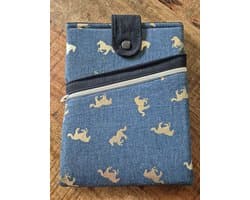 Handgemaakte luxe (boek) booksleeve/ e-reader hoes met paarden erop
