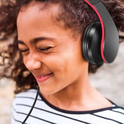 WiseQ Draadloze Koptelefoon Kinderen – Bluetooth Kinderkoptelefoon met Microfoon - Draadloos (Bluetooth) & Bedraad – Inclusief Aux kabel (1m) - Zwart&Rood — thumbnail 6