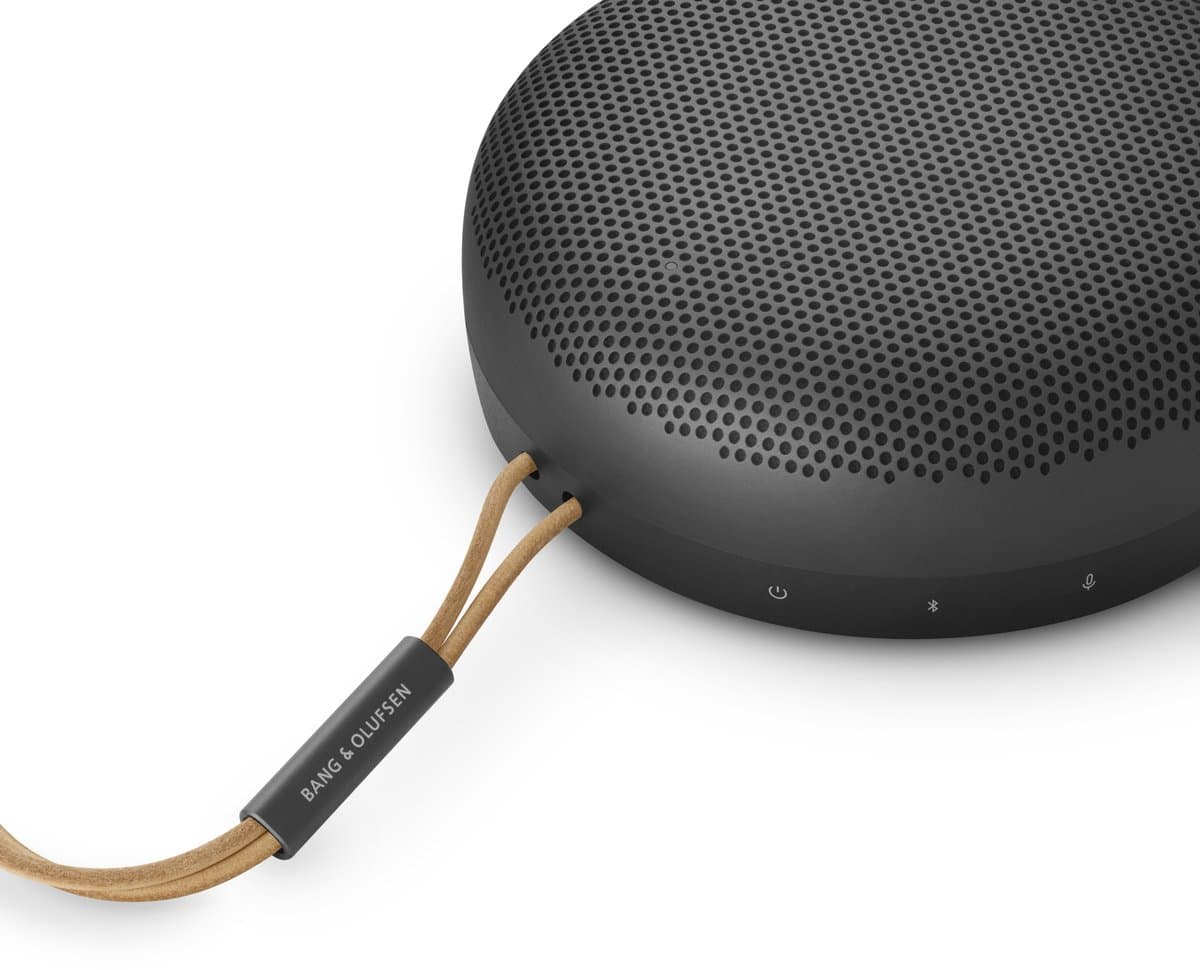 Bang & Olufsen Beosound A1 (2nd Gen) - Antraciet Zwart | Bluetooth speaker buiten | Draagbare speaker | Bluetooth speaker waterproof | Speaker draadloos — afbeelding 1