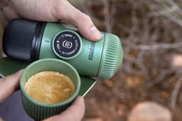 Wacaco Nanopresso Moss Green - portable espresso machine — thumbnail 4