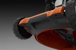 Husqvarna LC 247S benzinegrasmaaier - 2,2 kW motor, 47 cm maaibreedte, wielaandrijving, 55 liter opvangbak, centrale hoogteverstelling, robuust composiet chassis - ideaal voor middelgrote tot grote tuinen — thumbnail 5