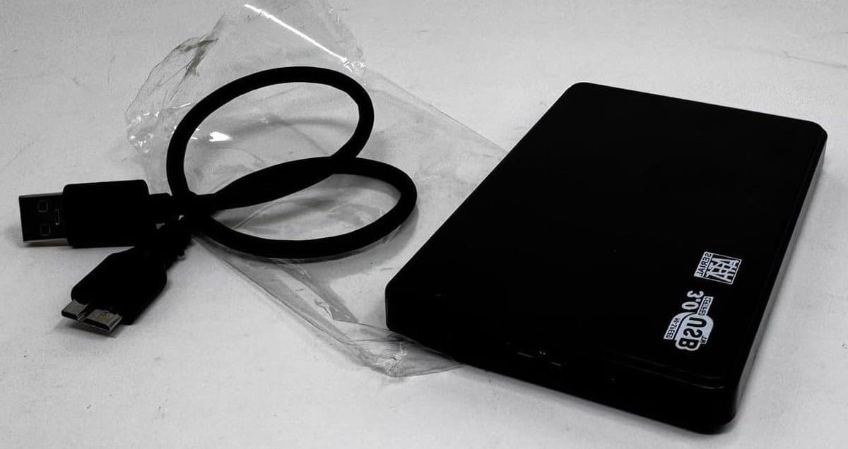 Externe harde schijf - Draagbaar geheugen Externe opslag - Bestanden opslaan - Gereviseerd product - 1 TB - Diverse kleuren — afbeelding 1