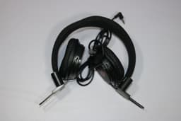 DKT Eduline Skooli Hoofdtelefoon zwart zachte hoofdband en zachte oorschelpen DKT-KT898BK (schoolklas, school, onderwijs) — thumbnail 3