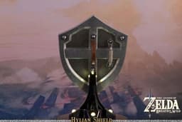 First 4 Figures The Legend of Zelda Hylian Shield - Hyrule Wild Collector's Edition — thumbnail 4