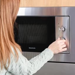 Inbouwmagnetron 20 liter met Grillfunctie en Ondooifunctie, 800W Magnetronvermogen, RVS — thumbnail 5
