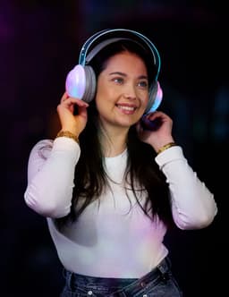 Grundig Draadloze Bluetooth Hoofdtelefoon met LED Licht - Over-Ear met Microfoon - USB-C — thumbnail 4
