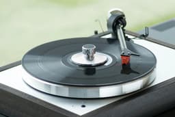 Pro-Ject Clamp it Platenklem – Verbeterde Stabiliteit – Gewicht voor Vinyl – Nauwkeurige Weergave – Zilver — thumbnail 4