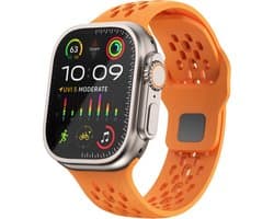 By Qubix - Geschikt voor Apple Watch bandje - Ultimate Sport Edition bandje - Oranje - Geschikt voor Apple Watch 44 mm / 45 mm / 46 mm / 49 mm (Ultra 1,2 en 3) - Smartwatch bandje - siliconen sport bandje - smartwatchbandje