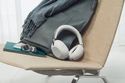 Sony 1000X THE COLLEXION – Premium draadloze koptelefoon met Noise Cancelling - Platinum — thumbnail 22