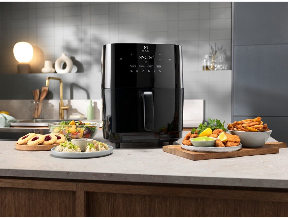 Electrolux EAF7SB Enkel 6,9 l Vrijstaand 1700 W Heteluchtfriteuse Zwart — afbeelding 1