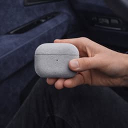GoldStandard - Alcantara Hoesje geschikt voor Airpods Pro 3 - Alcantara Airpods Case - Nardo Grey — thumbnail 4
