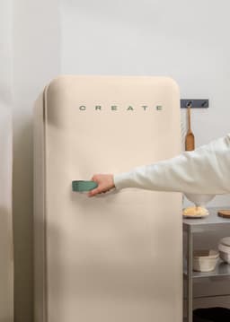 CREATE - Koelkast in retrostijl - Zand - Handvat Sage - FRIDGE RETRO 281L — thumbnail 4