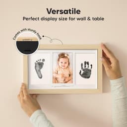 Set met hand- en voetafdrukken van de baby, Inktkussen voor baby's, Herdenkingsfotolijstje, Kan worden neergezet of aan de muur worden gehangen, Wit. — thumbnail 2
