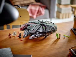 LEGO Star Wars Dark Falcon - 75389 — thumbnail 4