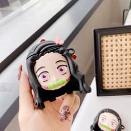 Enluxe Geschikt voor AirPods Nezuko Kamado Case - Geschikt voor AirPods Pro 1 & 2 - Anime-Inspiratie met Duurzame Bescherming en Draadloos Opladen Compatibel — thumbnail 2