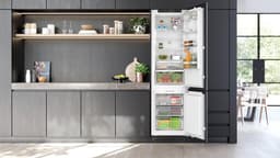 Bosch Serie 4 KIN96ADC0 koel-vriescombinatie Ingebouwd 290 l — thumbnail 4