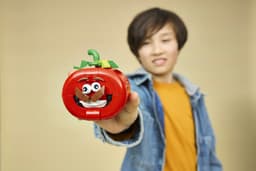 LEGO Fortnite Tomatohead Bouwpakket voor Kinderen en Kinderkamer Decoratie 77079 — thumbnail 2