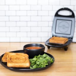 Pokémon - tosti ijzer - tosti apparaat - met Pokéball design — thumbnail 5